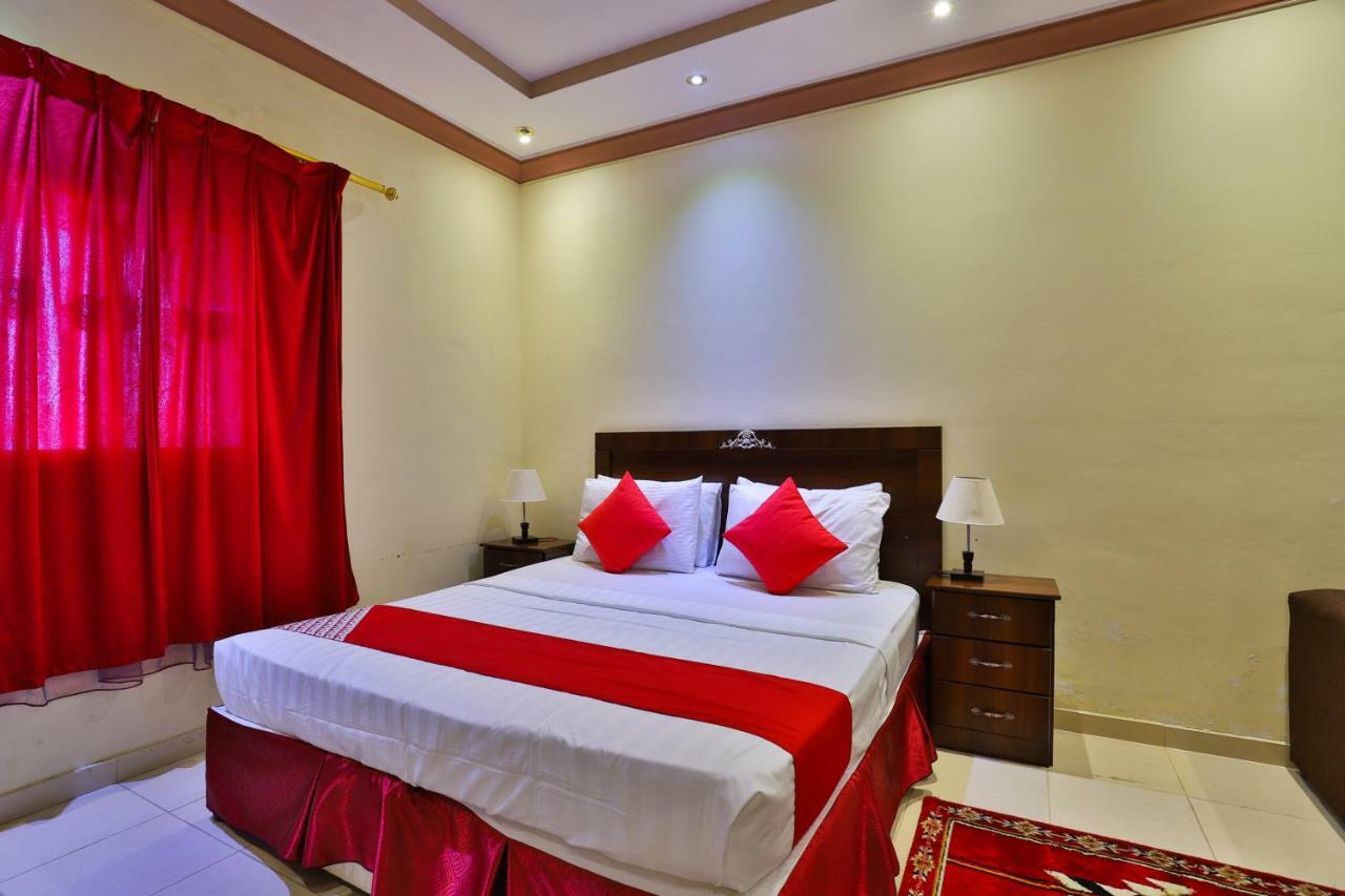 Oyo 273 Star Yanbu Hotel Suites Exteriér fotografie